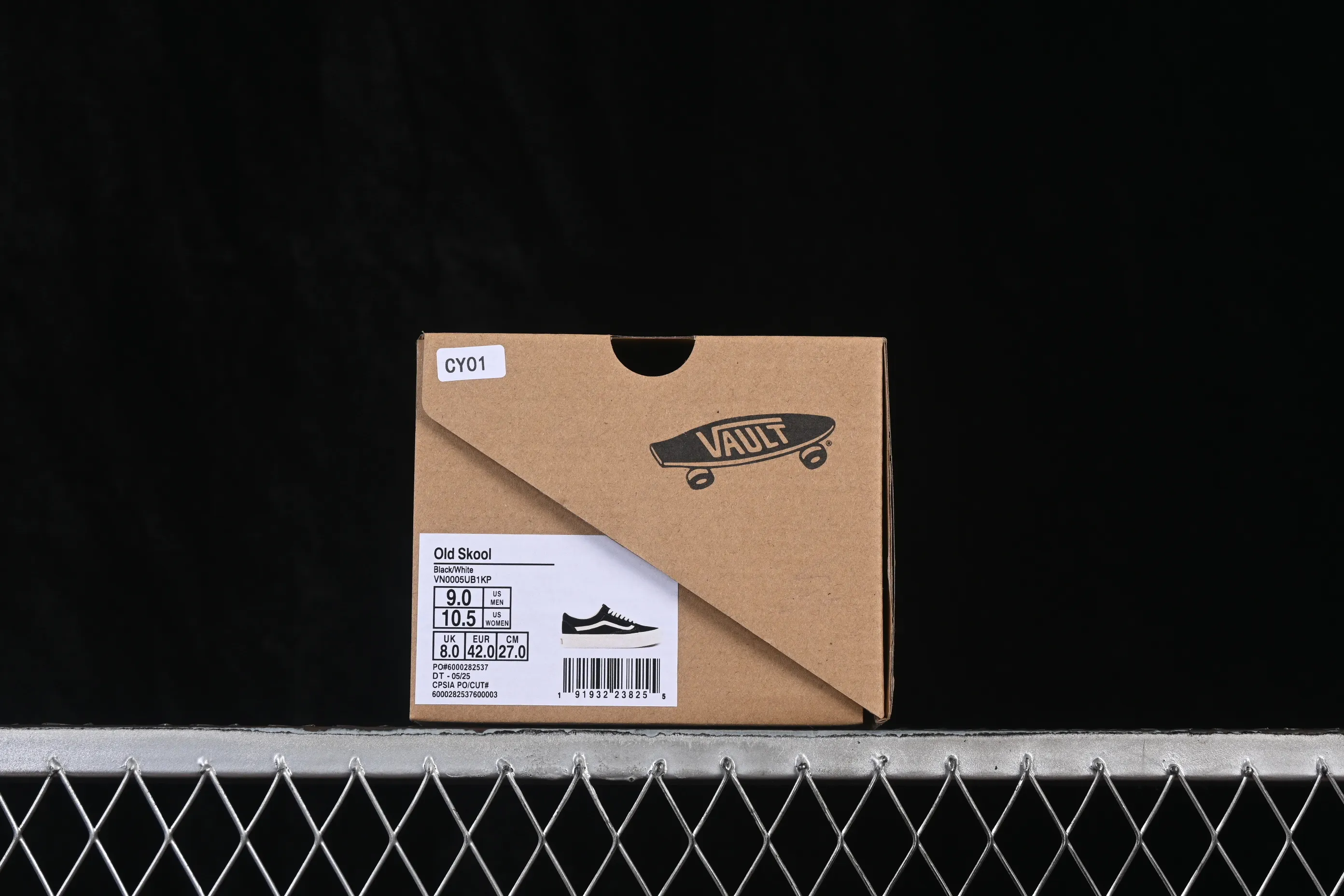 All categories Vans Vans series Vans Low Vans low top Vans Old Skool Vans low-top casual skateboard shoes VN0005UB1KP